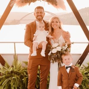 Meet your Posher, Whitney